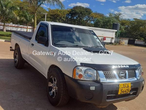 2010 - Nissan  NP300 Hardbody