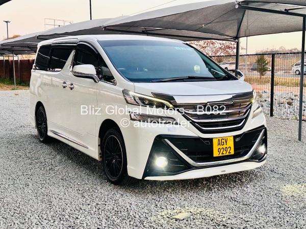 2018 - Toyota  Vellfire