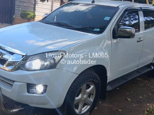 2013 - Isuzu  KB300