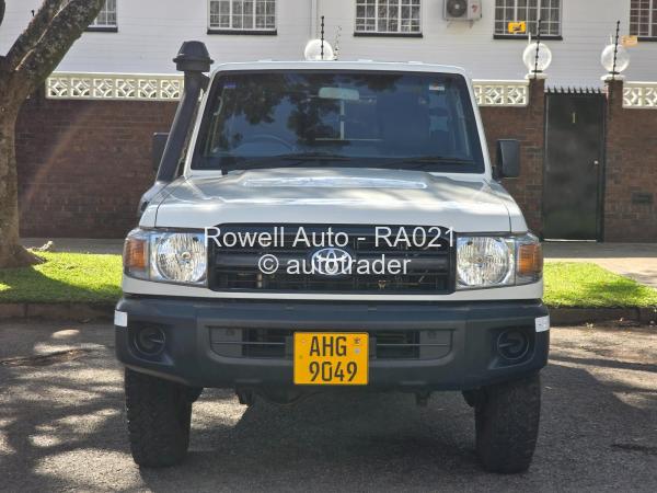 2023 - Toyota  Land Cruiser 79