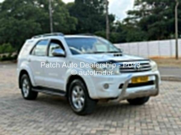 2006 - Toyota  Fortuner