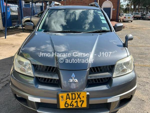 2003 - Mitsubishi  Pajero