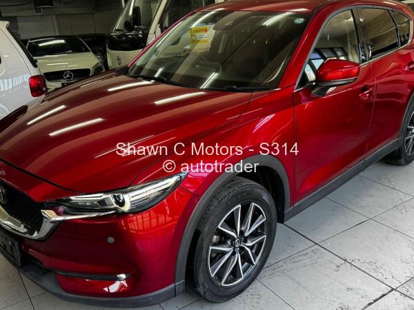 2018 - Mazda  CX-8