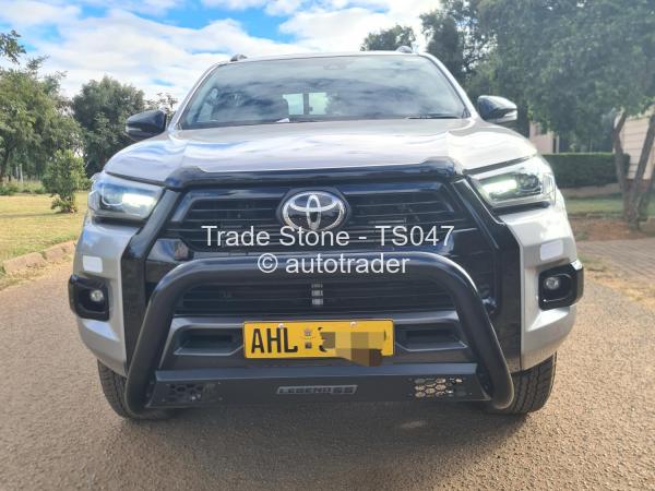 2025 - Toyota  HILUX GD6