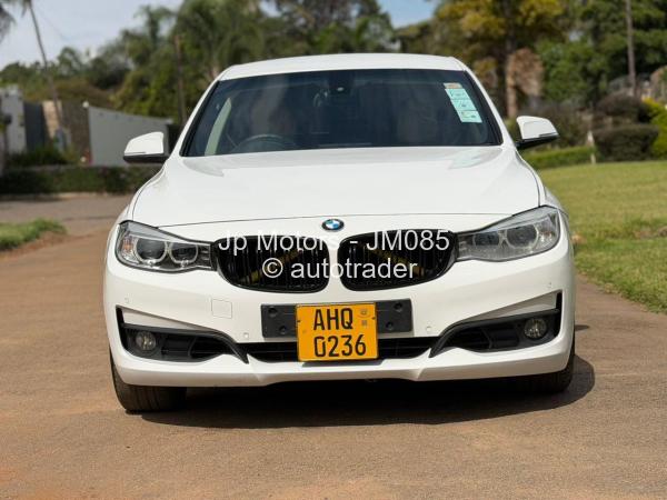 2016 - BMW F30