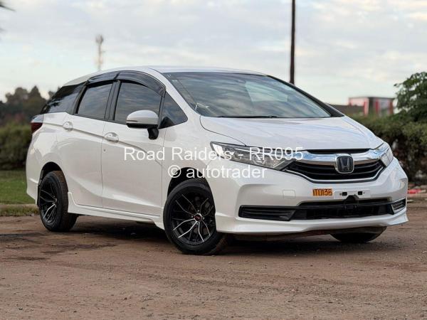 2020 - Honda Shuttle