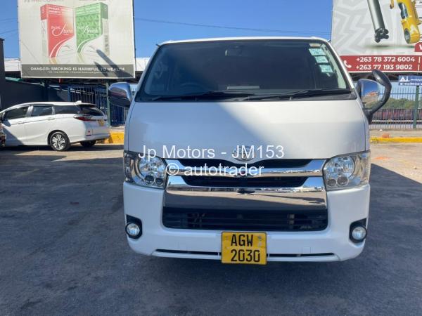 2017 - Toyota  Hiace