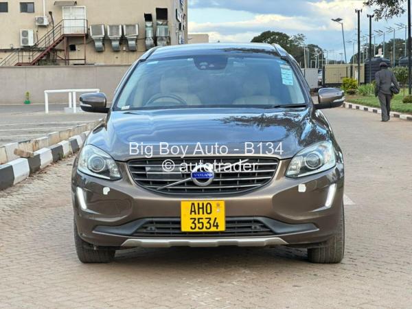 2016 - Volvo  XC60