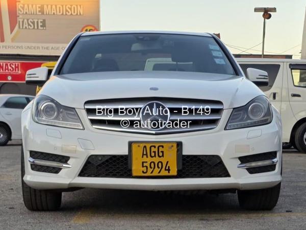 2013 - Mercedes Benz C180