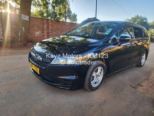 2009 - Honda Stream