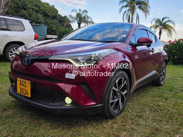 2017 - Toyota  CH-R