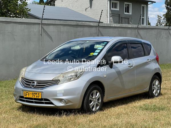 2015 - Nissan  Note