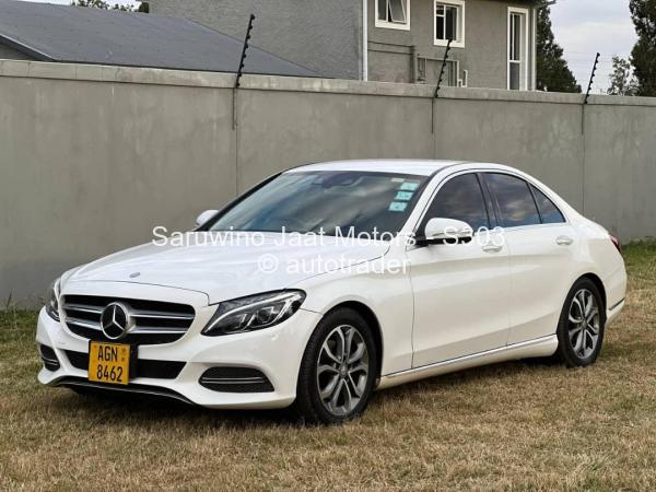 2015 - Mercedes Benz C-Class