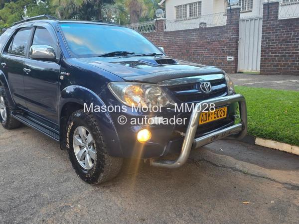 2008 - Toyota  Fortuner