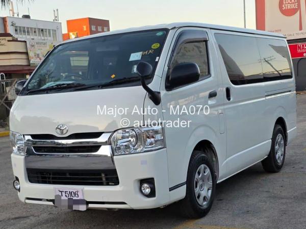 2018 - Toyota  Hiace