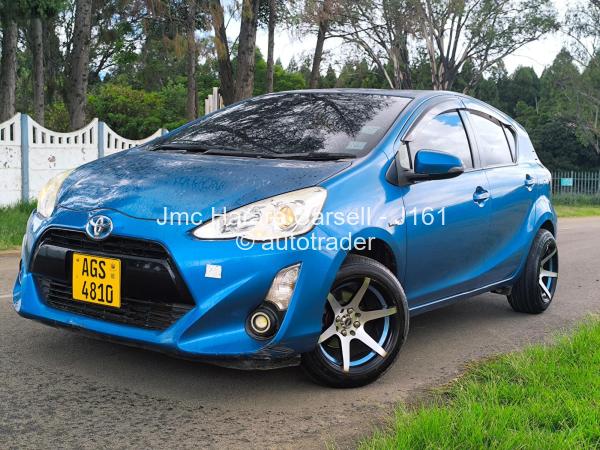2017 - Toyota  Aqua