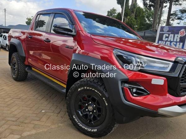 2025 - Toyota  Hilux