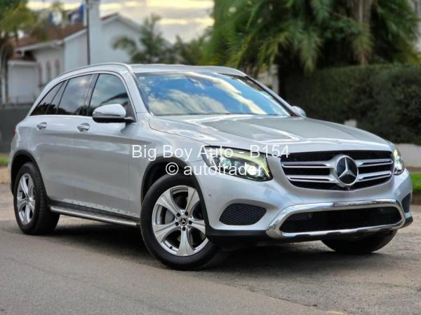 2018 - Mercedes Benz GLC