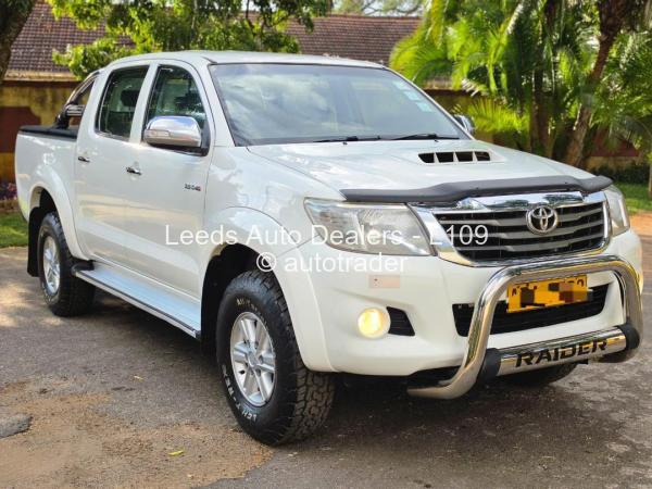 2014 - Toyota  Hilux D4D
