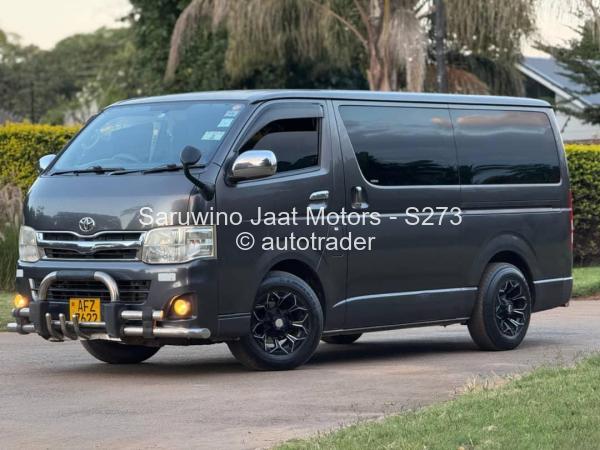 2016 - Toyota  Hiace