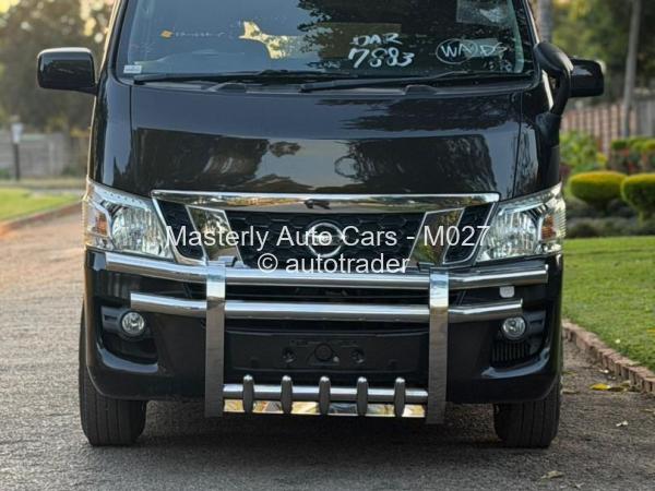 2017 - Nissan  NV350