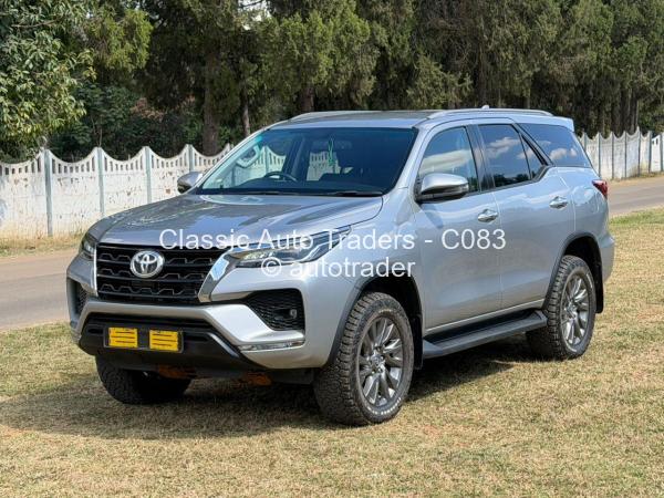 2021 - Toyota  Fortuner
