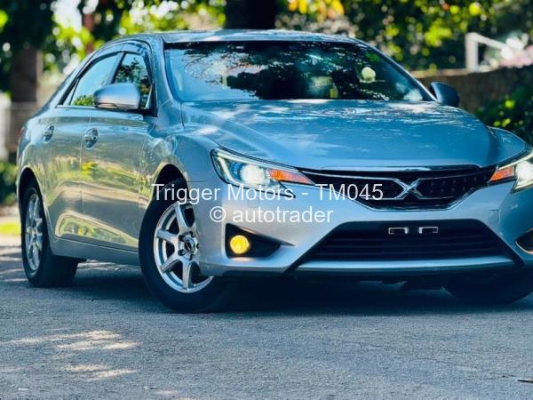 2016 - Toyota  Mark X