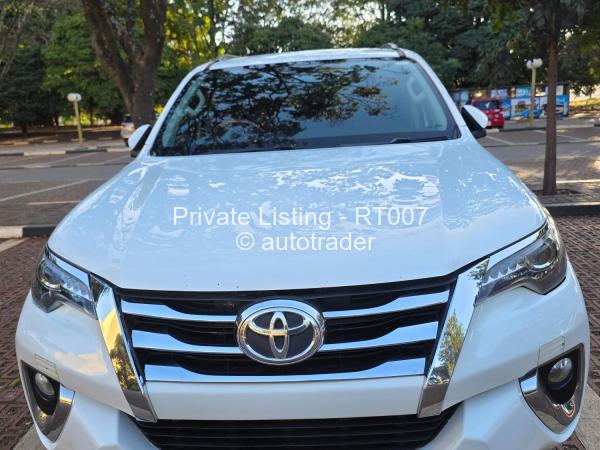 2017 - Toyota  Fortuner