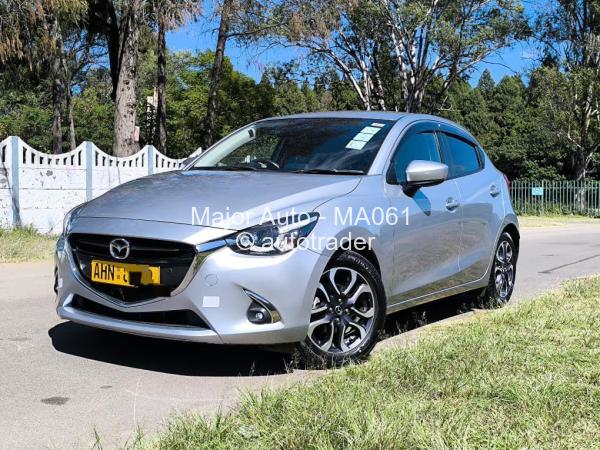 2018 - Mazda  Demio