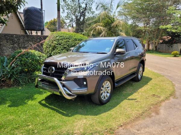 2022 - Toyota  Fortuner