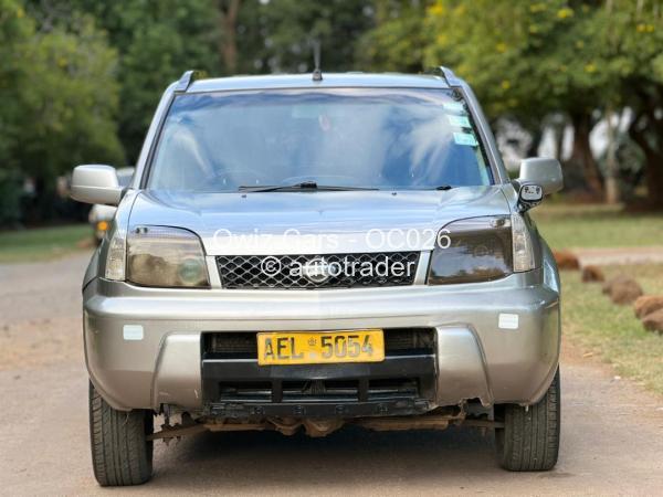 2010 - Nissan  X-Trail