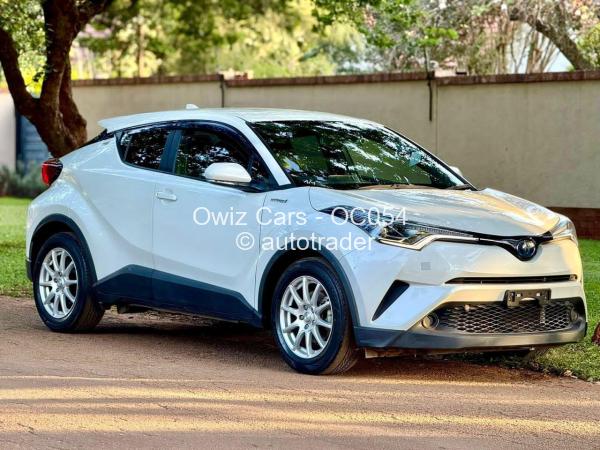 2018 - Toyota  CH-R