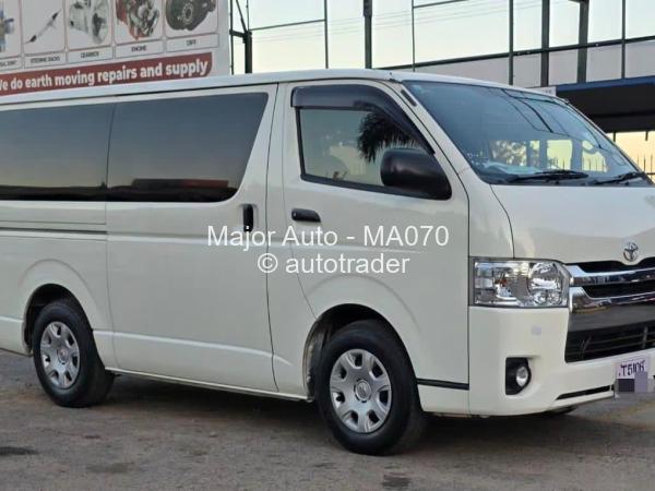 2018 - Toyota  Hiace