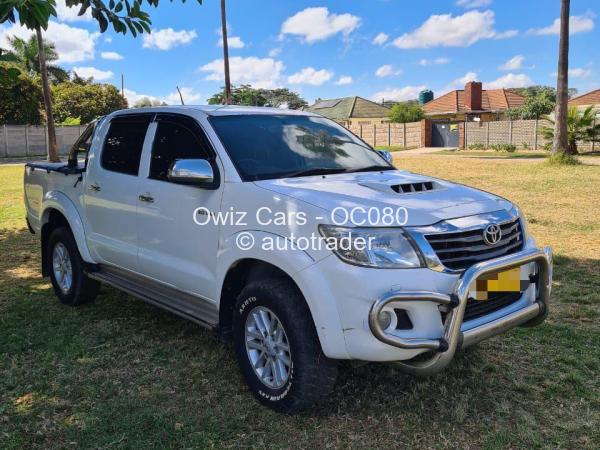 2012 - Toyota  Hilux