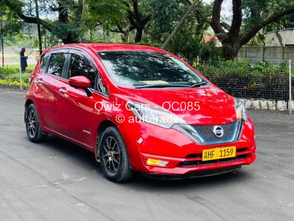 2017 - Nissan  Note