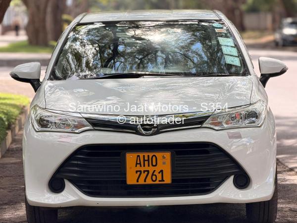 2017 - Toyota  Axio