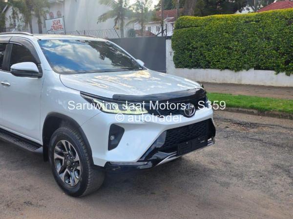 2023 - Toyota  Fortuner