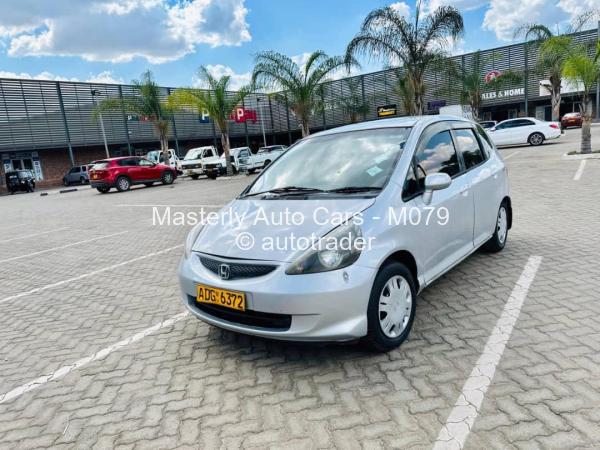 2009 - Honda Fit