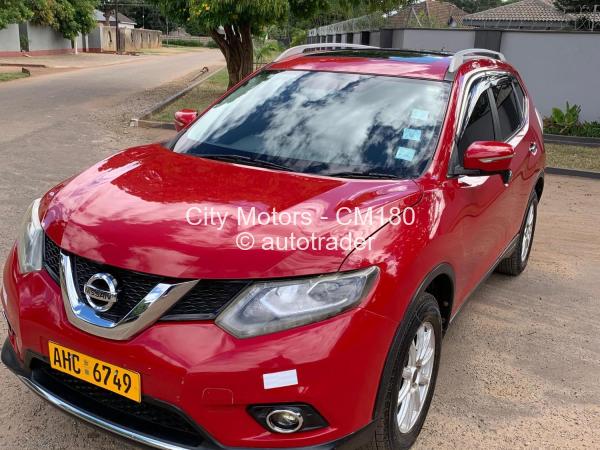 2015 - Nissan  X-Trail