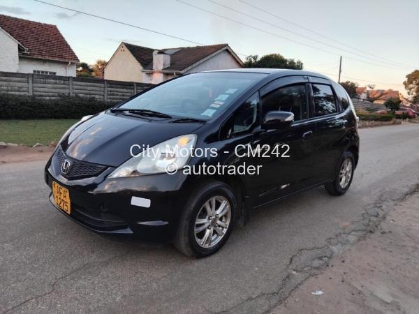 2011 - Honda Fit