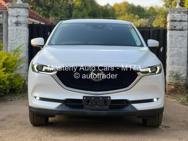 2017 - Mazda  CX5