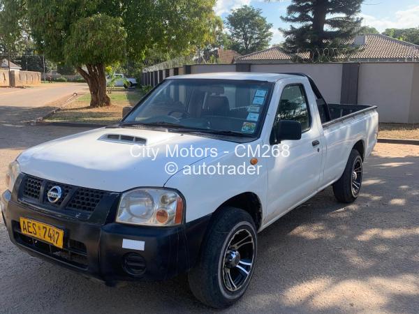 2018 - Nissan  NP300 Hardbody