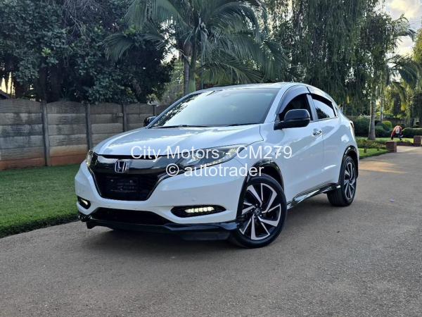 2016 - Honda Vezel