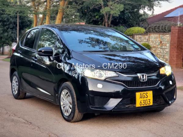 2016 - Honda Fit