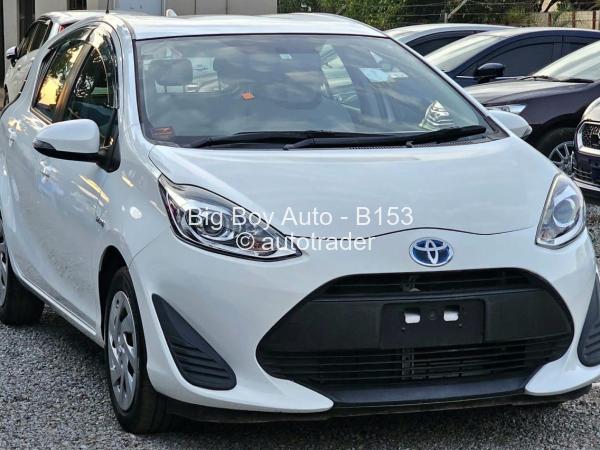 2020 - Toyota  Aqua