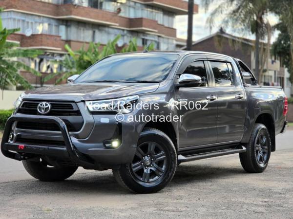 2020 - Toyota  HILUX GD6