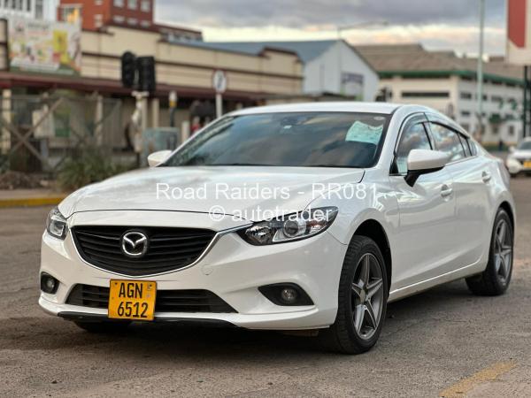 2015 - Mazda  Atenza