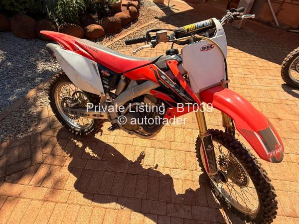  - Honda CRF 250R