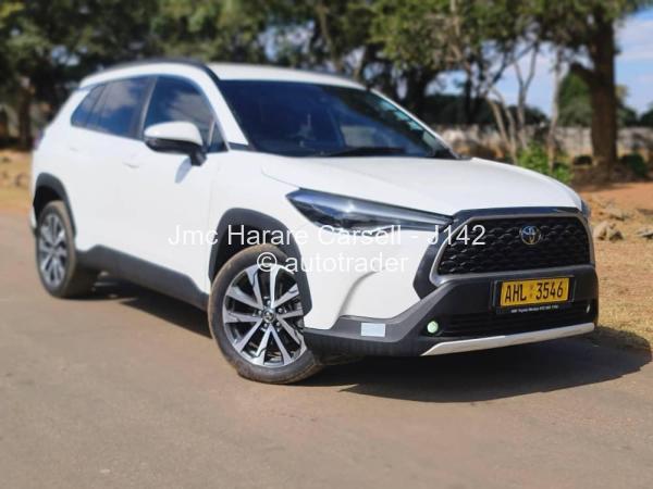 2022 - Toyota  Corolla Cross
