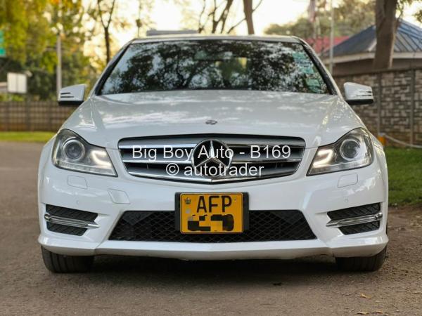 2013 - Mercedes Benz C180